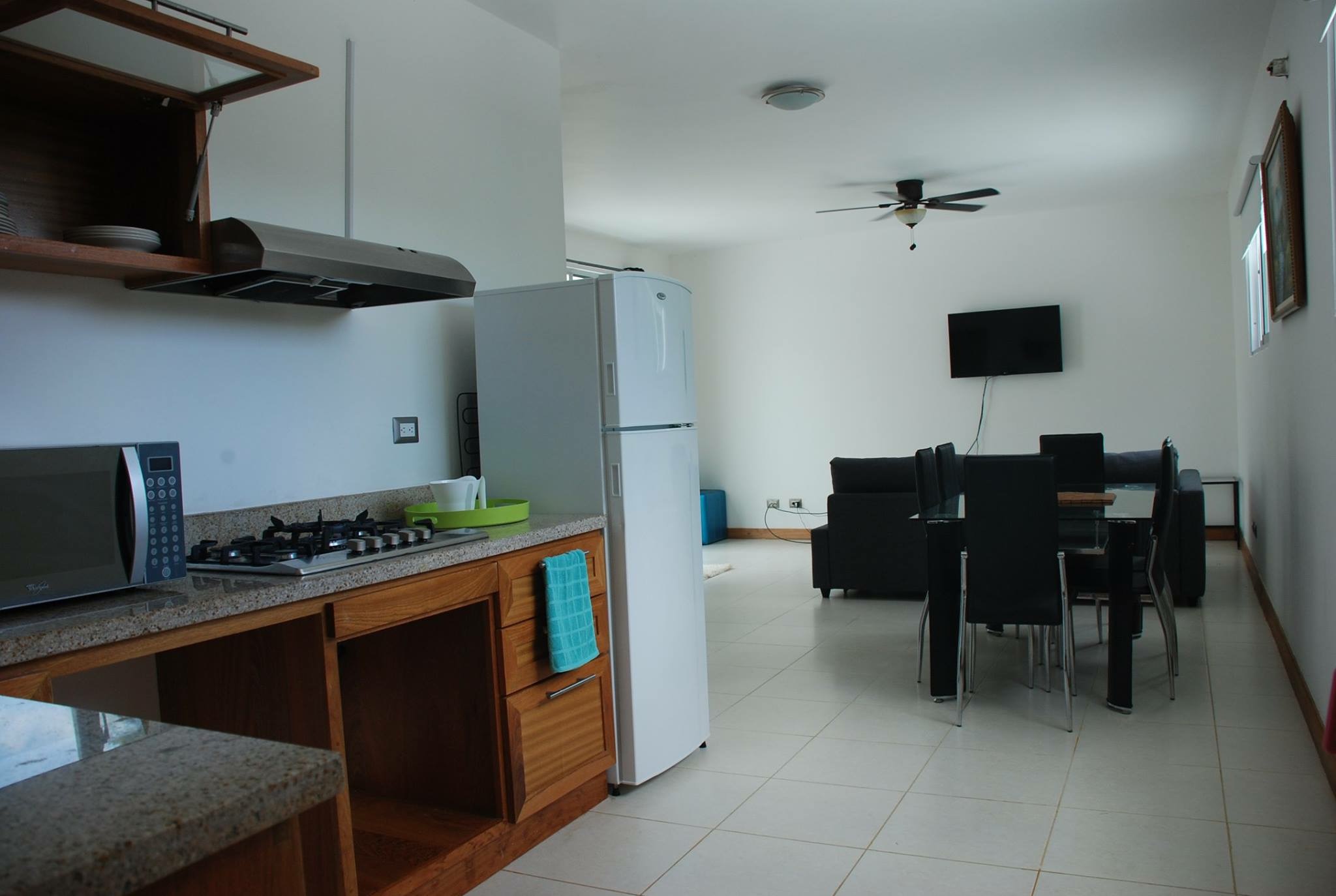 Ocean Rocks apartment G4