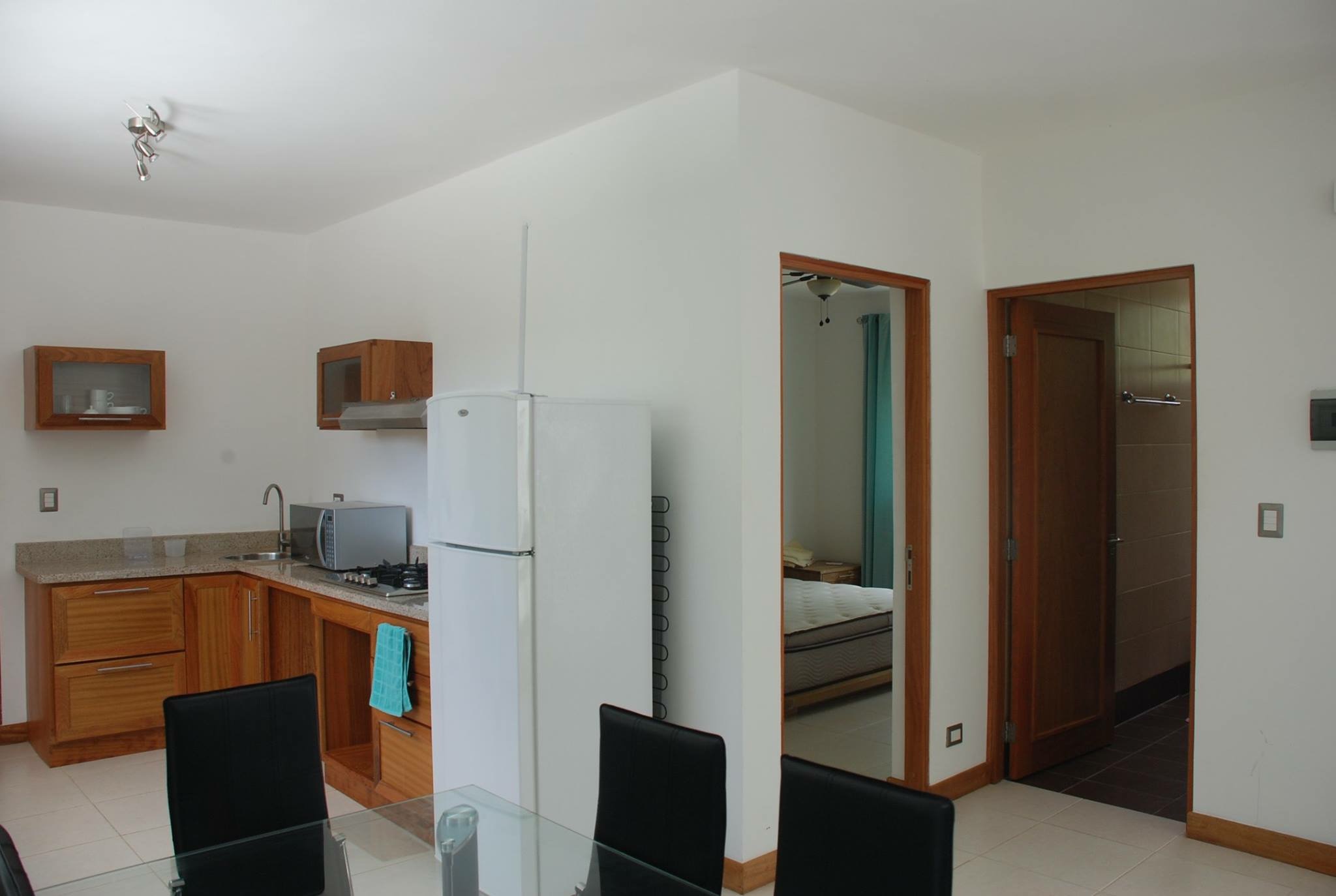 Ocean Rocks apartment G4 photo 5