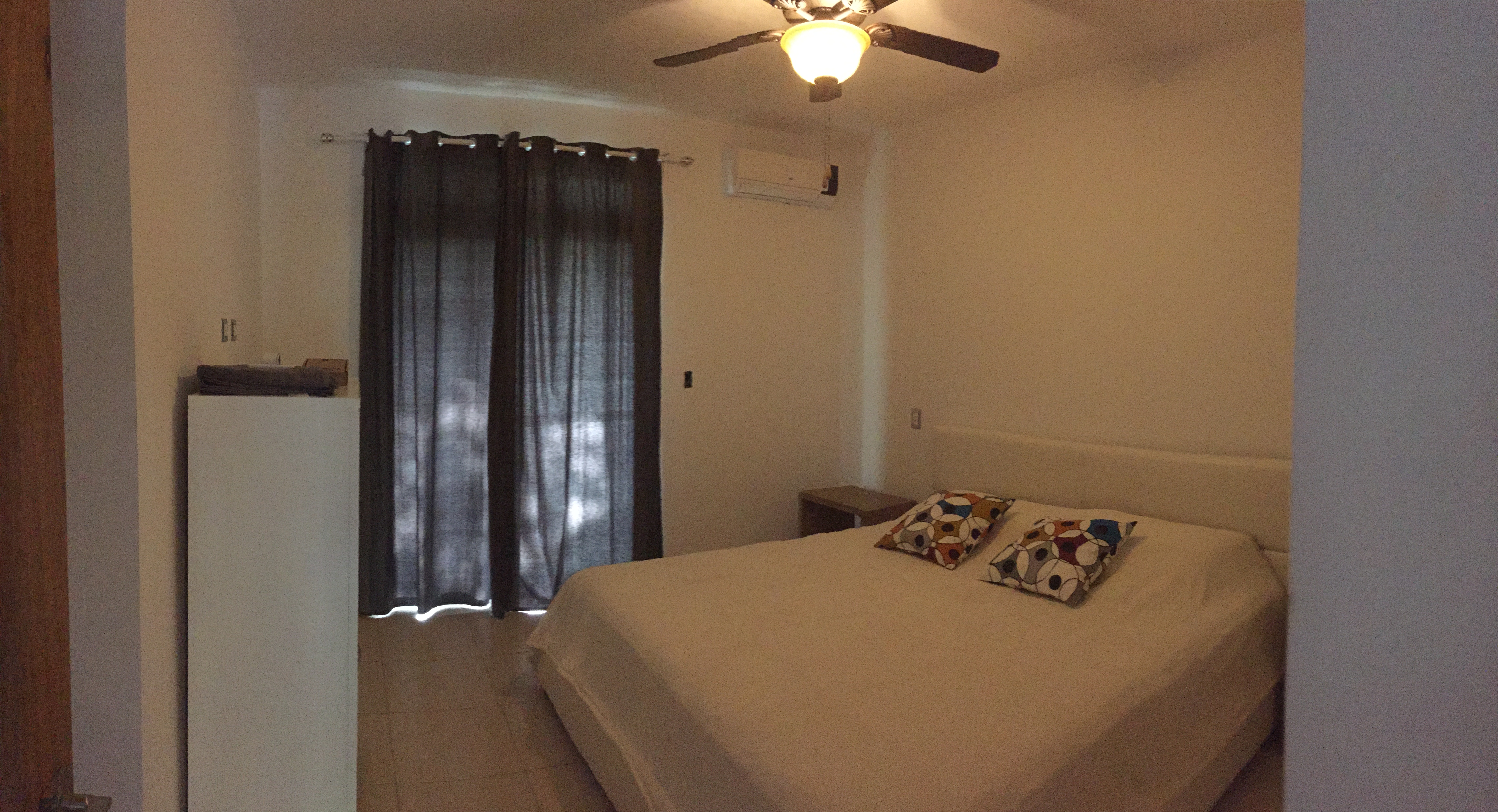 Ocean Rocks apartment H1