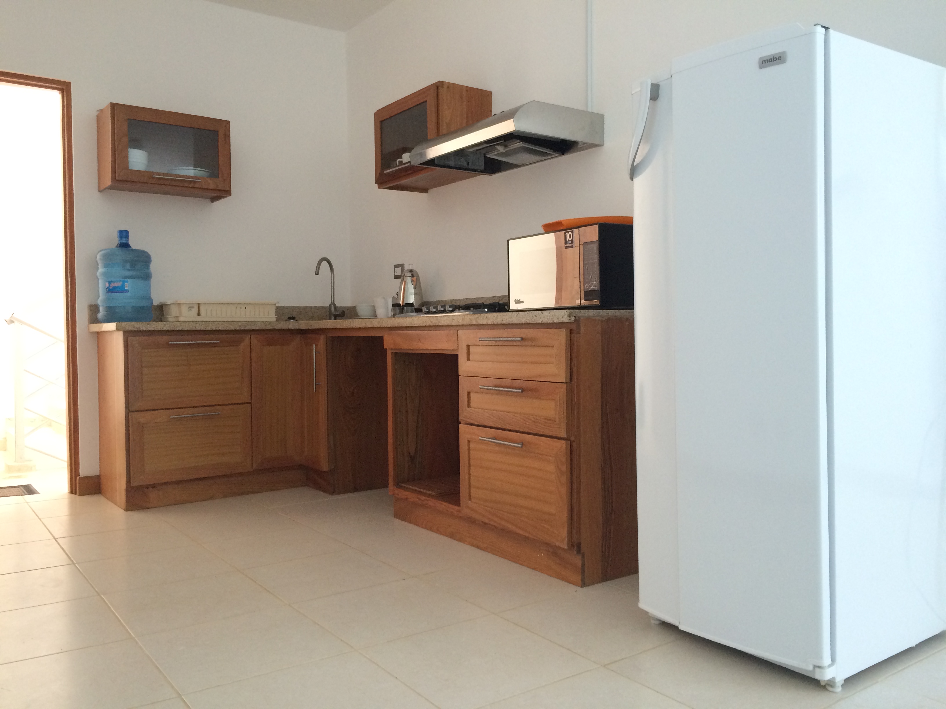 Ocean Rocks apartment H4 photo 2