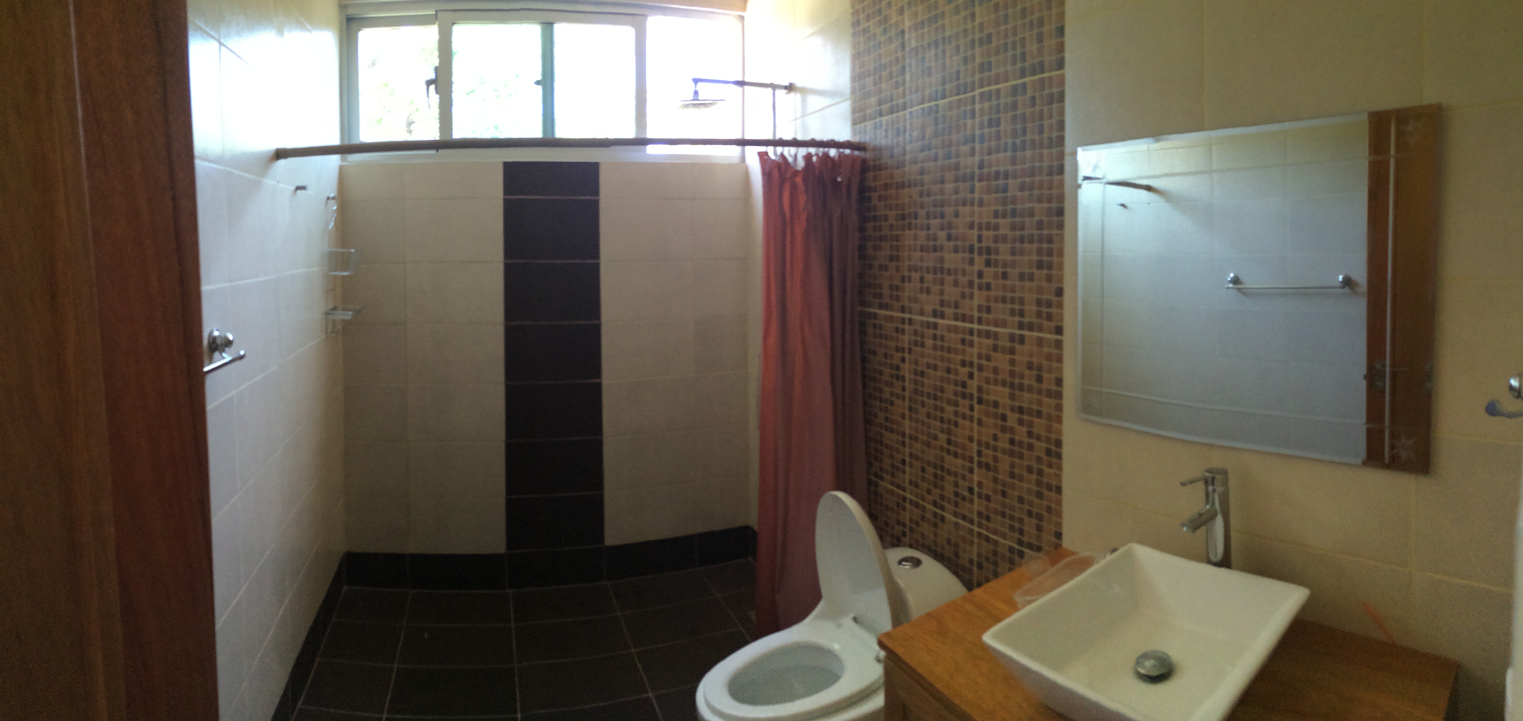 Ocean Rocks apartment H4 photo 5