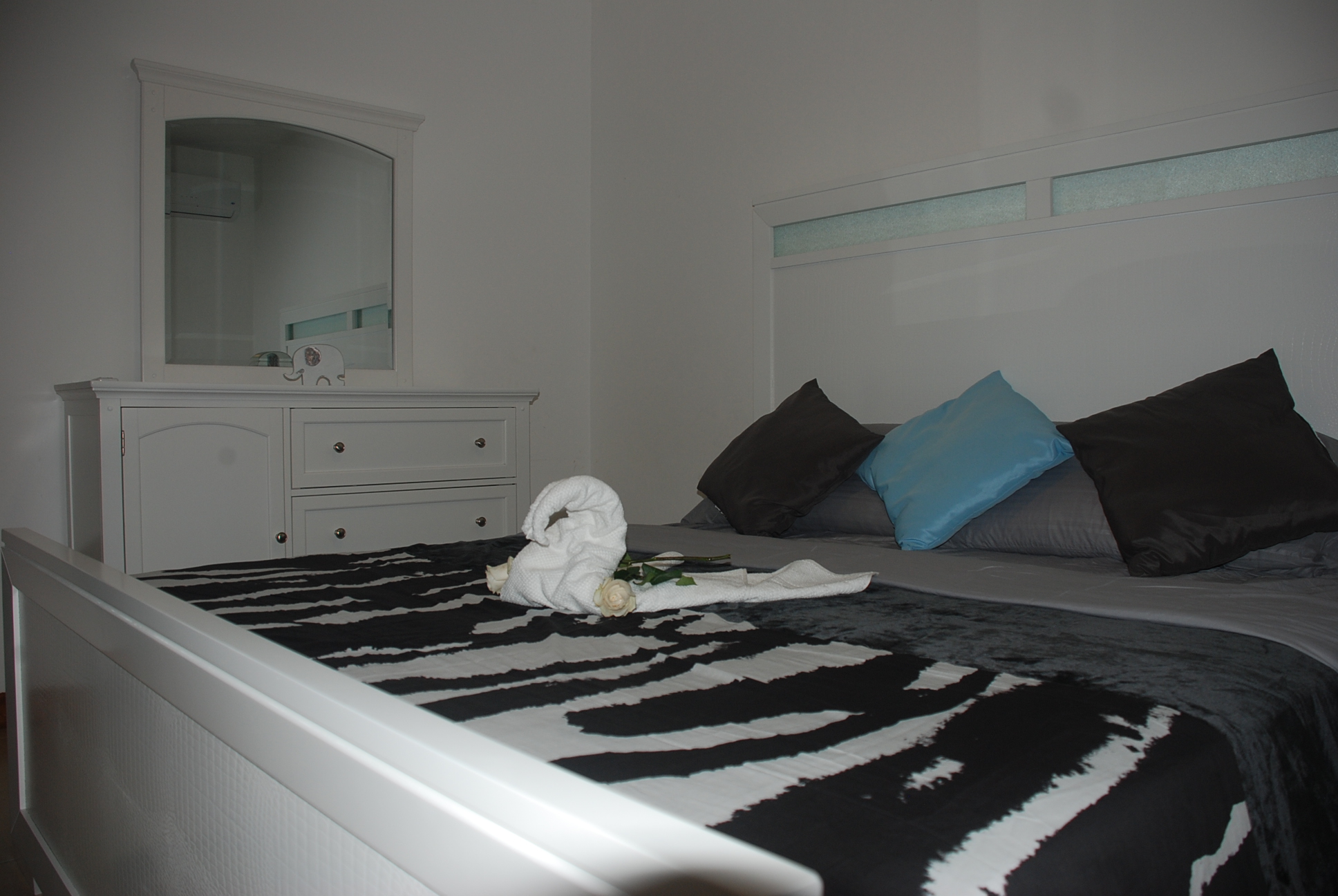 Ocean Rocks apartment I2