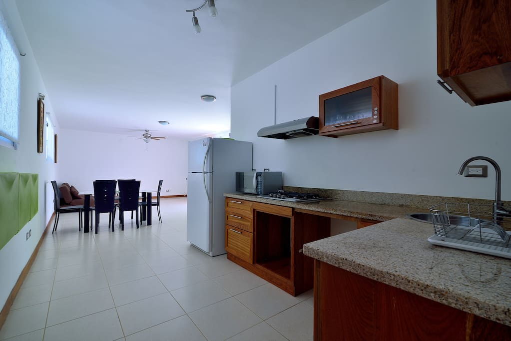 Ocean Rocks apartment I4 photo 6