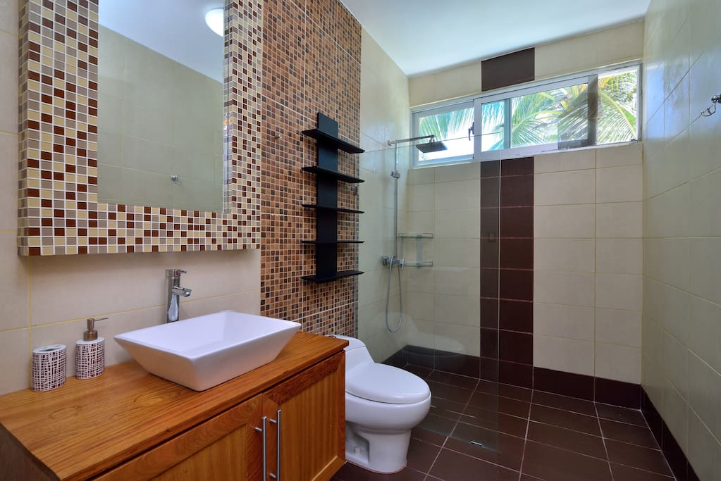 Ocean Rocks apartment I4 photo 9